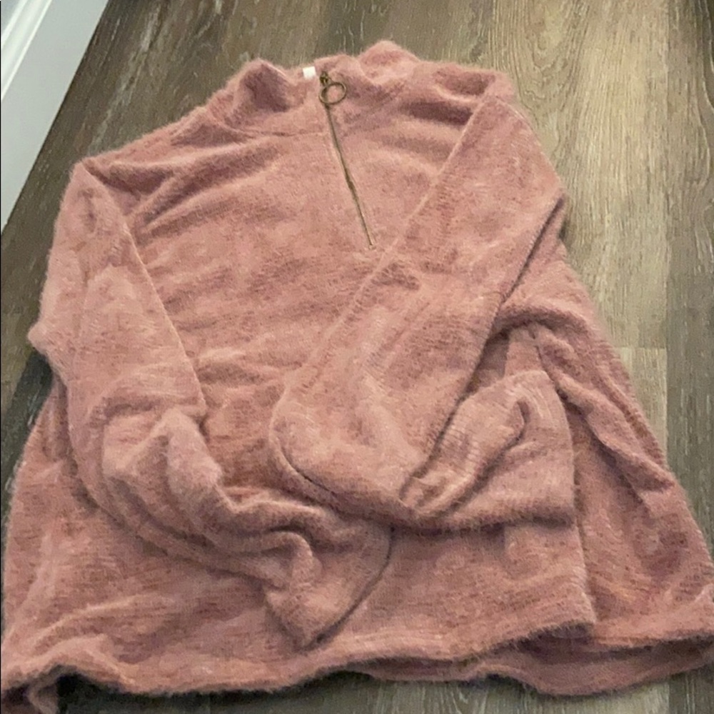Light pink soft sweater